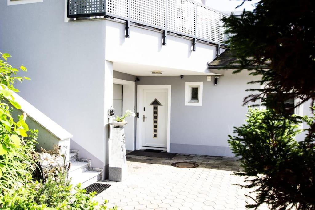 Ferienwohnung In Feldkirchen Dagmar Und Christian! 菲尔德茵卡特 外观 照片
